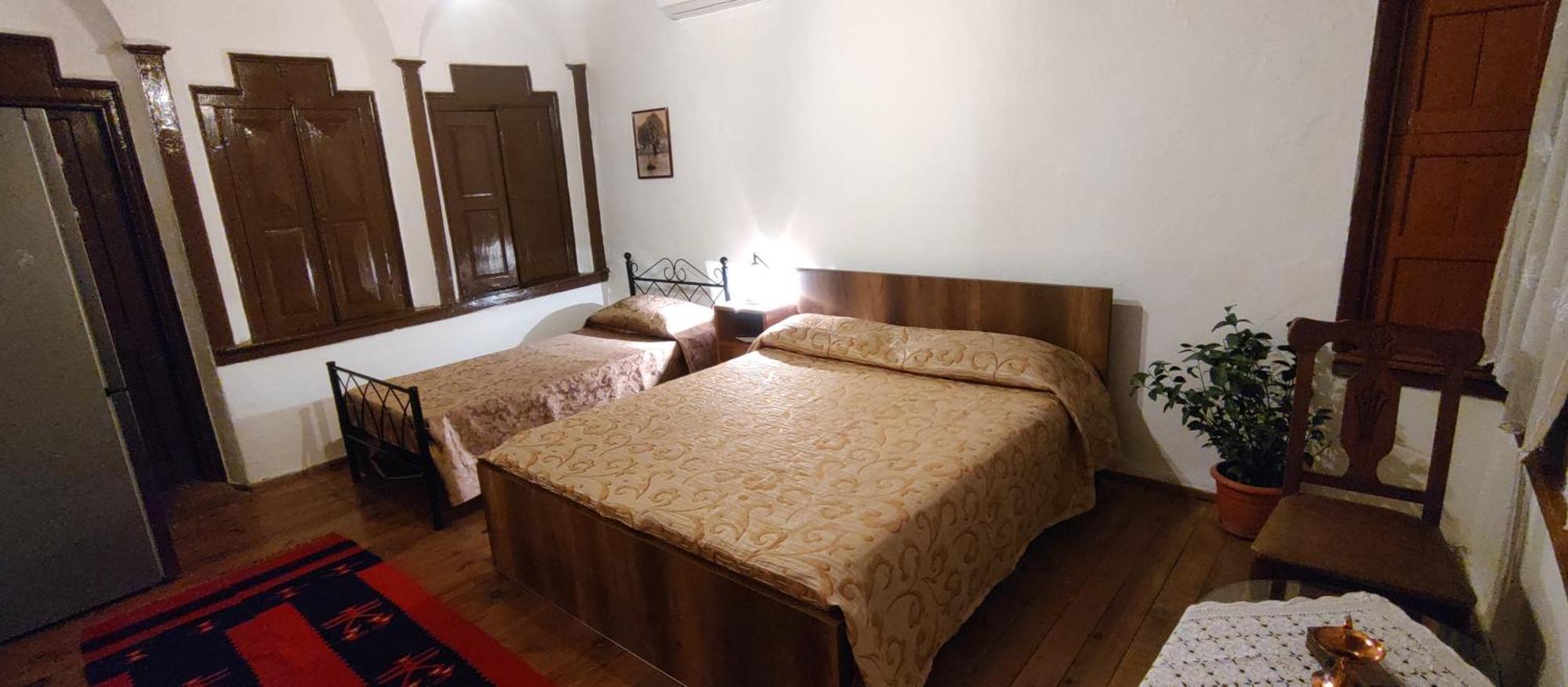 Guest House Panorama Berat Exterior photo